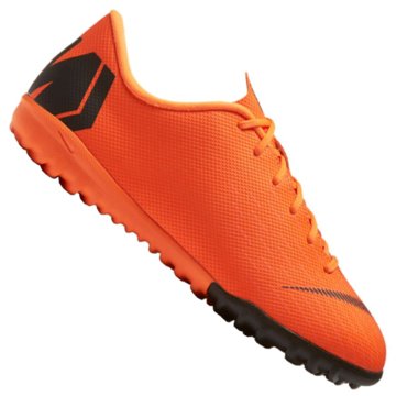 Nike Multinocken-Sohle orange